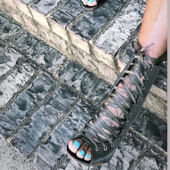 Nikki’s - Picture 1 of 3